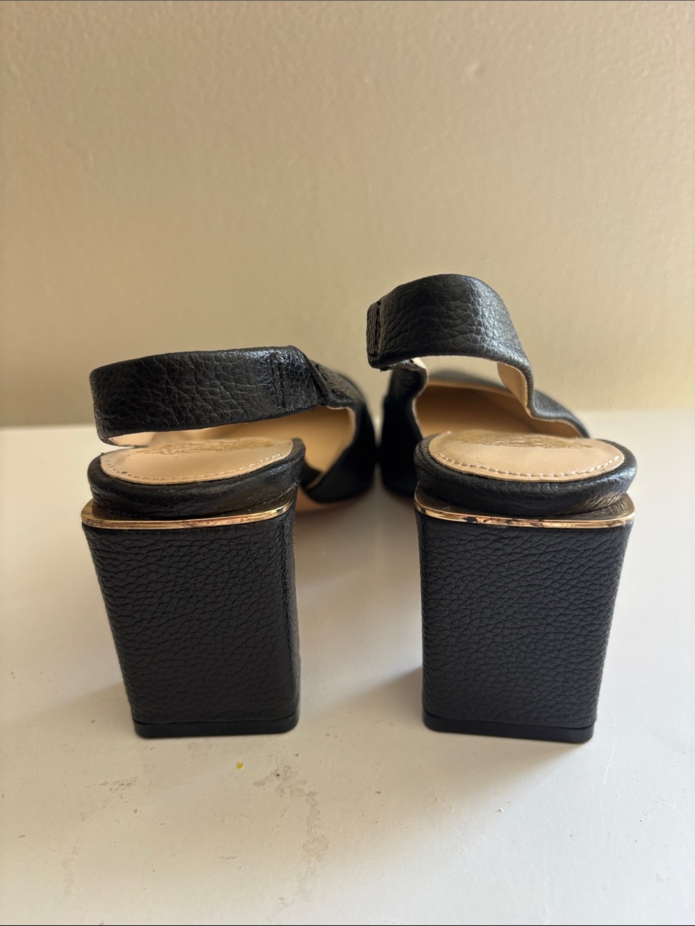 Vince Camuto Black Pointed Toe Slingback Pumps - Picture 4 of 5